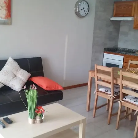 公寓 Apartamento Gladys 厄尔梅达诺